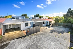 6 Westmere Place, Takaro