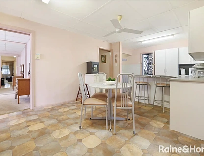 7 Bruce street, Tamworth, NSW 2340, 3 ห้องนอน, 1 ห้องน้ำ, House