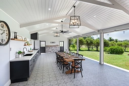105 Taylors Road, Silverdale