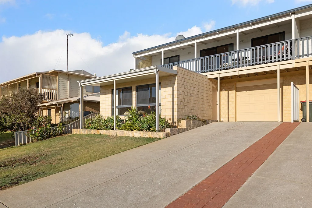 10B Larwood Elbow, Seabird, WA 6042