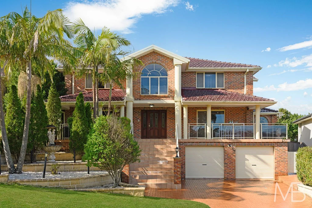 Frenchs Forest 5Moenga ENDLESS SPACE FOR LIVING, ENTERTAINING AND EXPANSIVE COMFORT