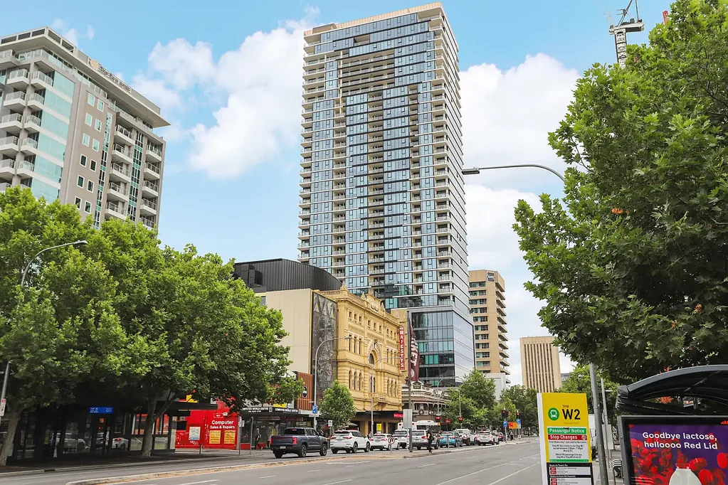 1611/6 Penaluna Place, Adelaide, SA 5000