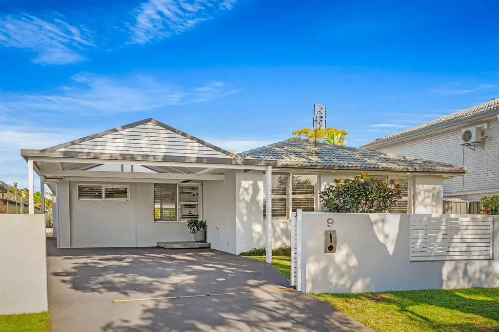 9 Marina View Parade, St Huberts Island, NSW 2257