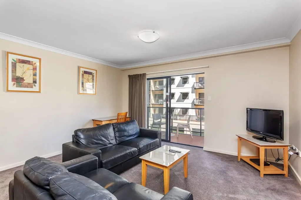 47/128 Mounts Bay Road, Perth, WA 6000