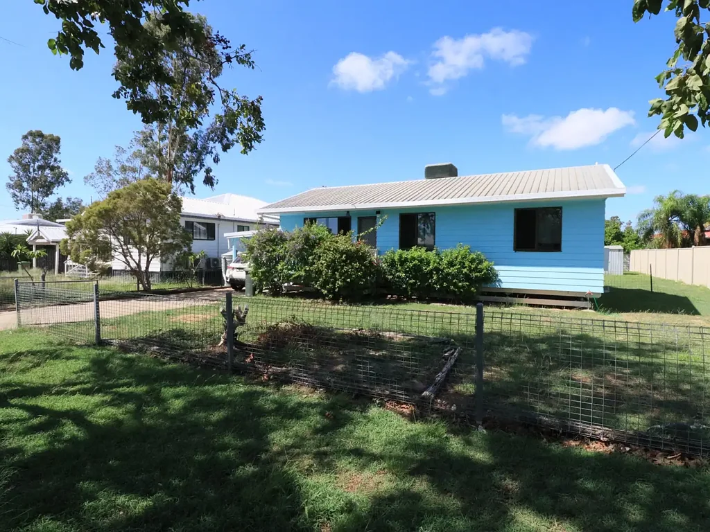 12 Beitz Street, Roma, QLD 4455