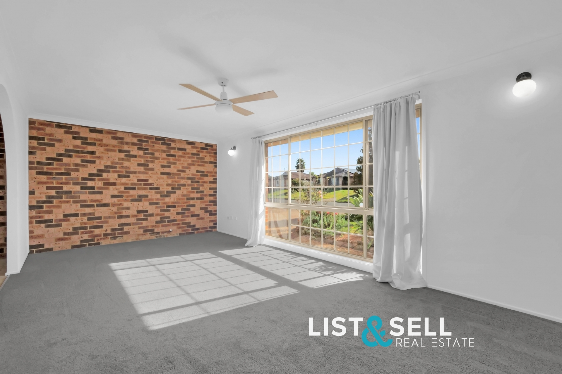 16 OPHELIA ST, ROSEMEADOW NSW 2560, 0 Kuwarto, 0 Banyo, House