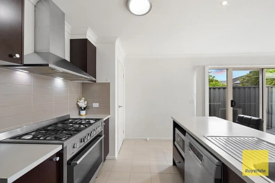 68 O'Connor Road, Deer Park, VIC 3023, 4房, 2浴, House
