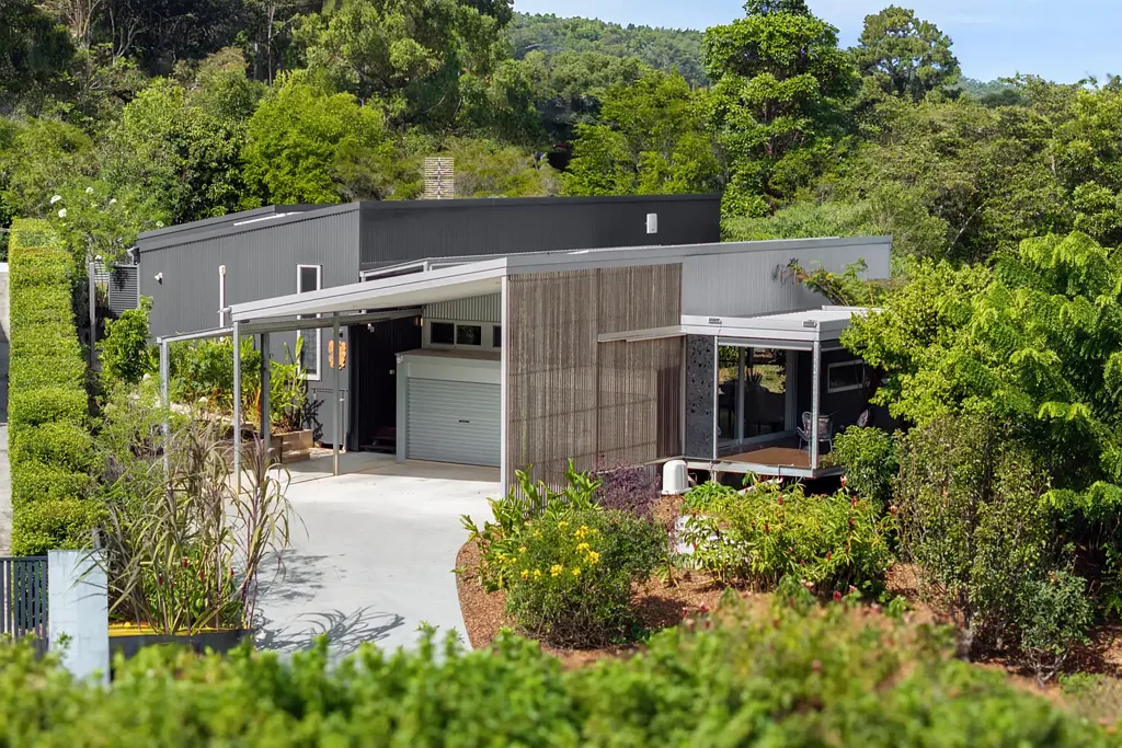 6 Cook Street, Eumundi, QLD 4562