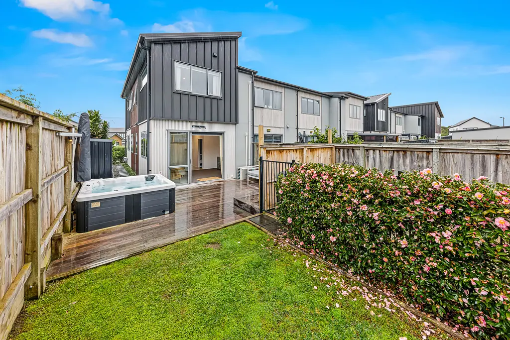 Hobsonville 3ਬੈੱਡਰੂਮ Pakoro's Parkside Perfection