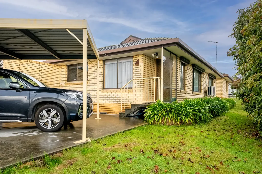 Convenient 2-Bed Unit in Moonah