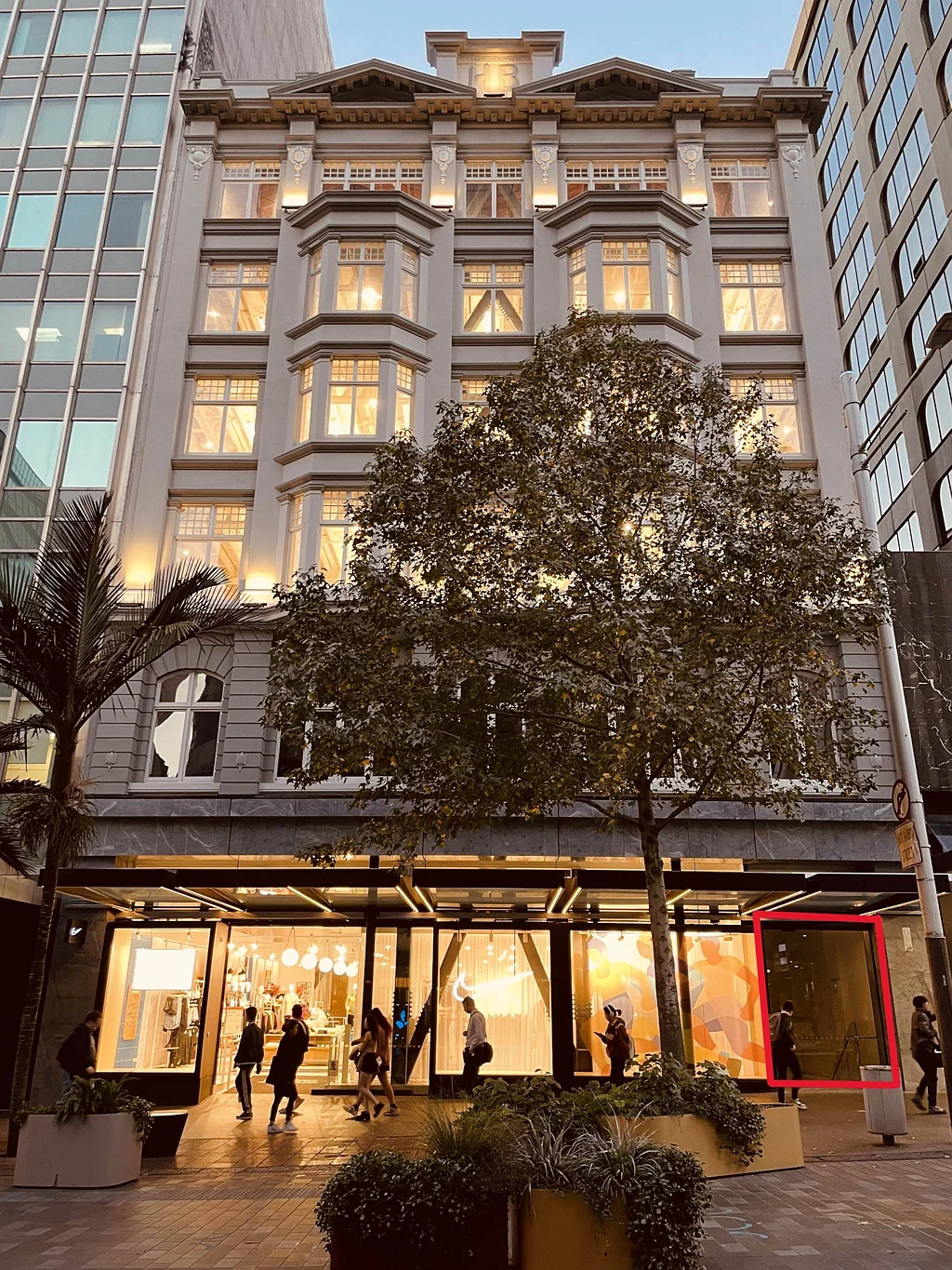 Auckland Central PRIME QUEEN STREET BASEMENT RETAIL NEAR AOTEA ...