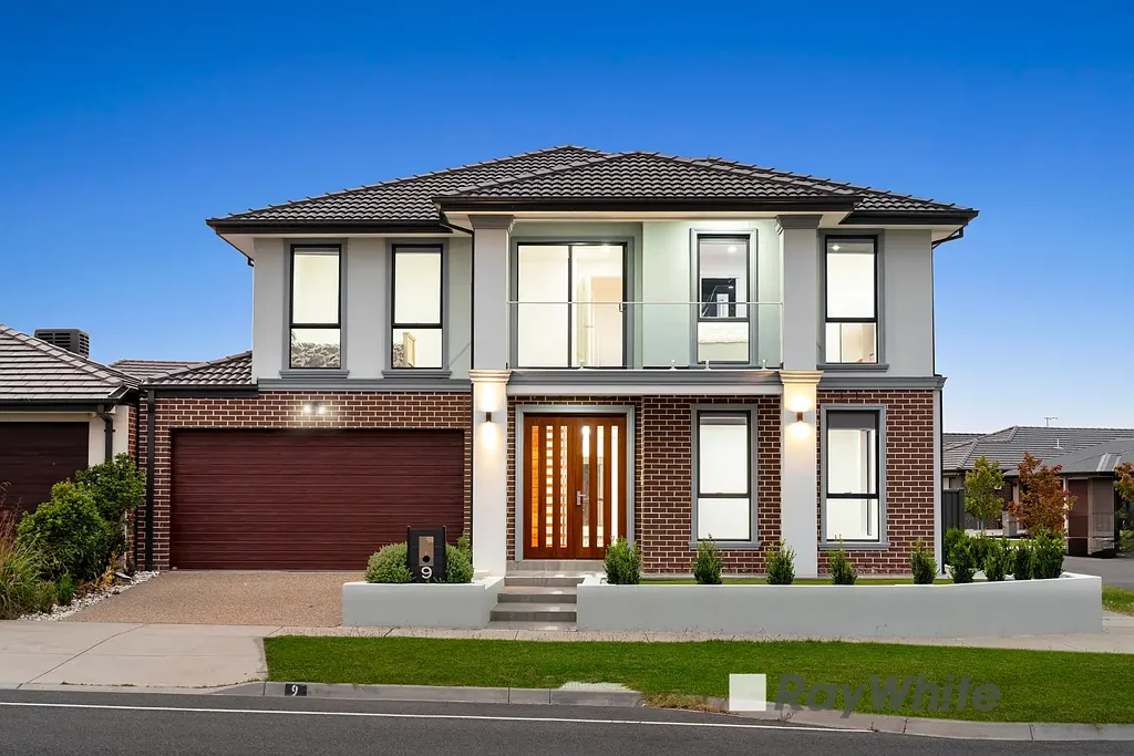 9 Dressage Drive, Cranbourne South, VIC 3977