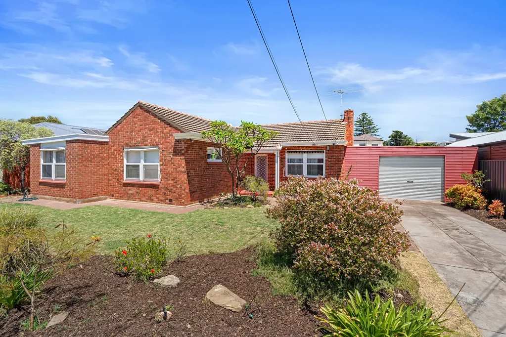 1 Hurcombe Street, West Beach, SA 5024
