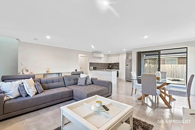 2 Coldstream Street, Pimpama, QLD 4209, 4房, 2浴, House