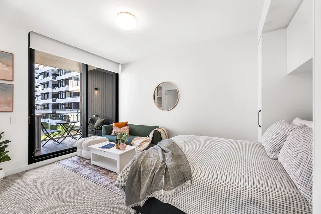 Fully Furnished Studio | Utilities/Internet Included