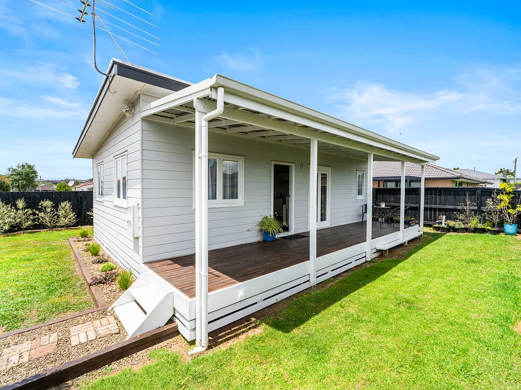Tuakau 2 Slaapkamer Easy Living, Big Parking & Total Privacy