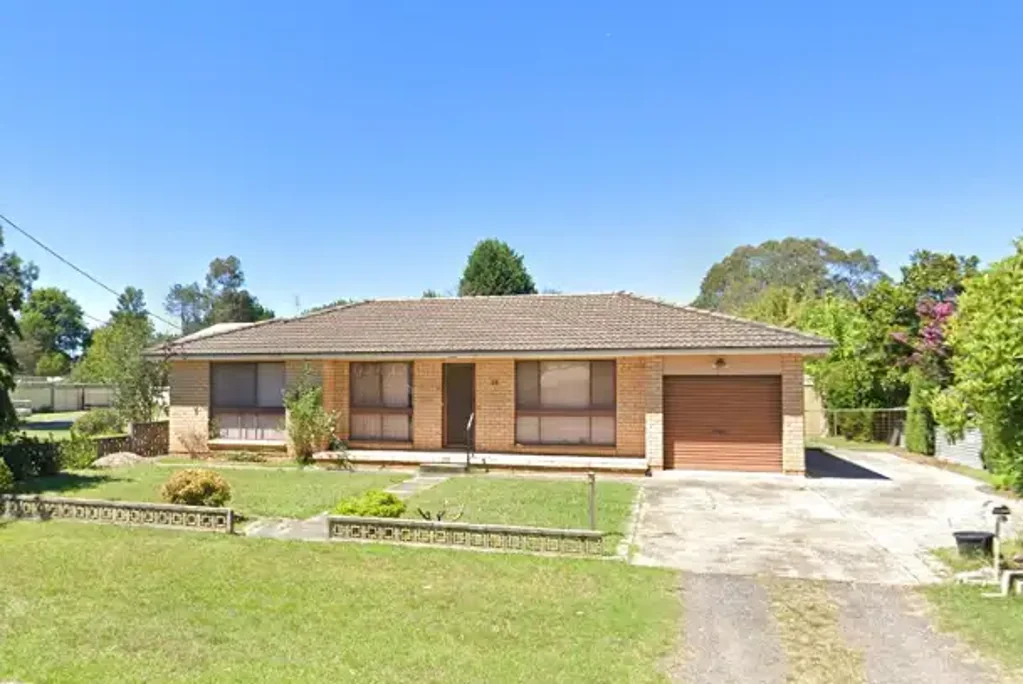Moss Vale 3房  Grand Development Opportunity - DA Approved Subdivision with Existing Home
