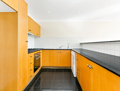 3/46-48 Mallett Street, Camperdown, Inner West, 4 rūma, 2 rūma horoi, Townhouse