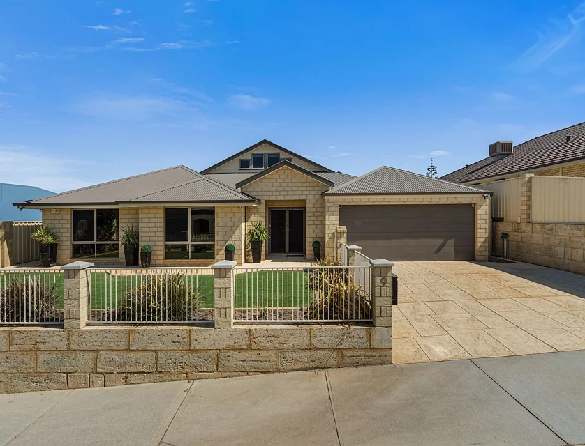 9 Watersun Gardens, Jindalee, WA 6036, 4房, 2浴, House