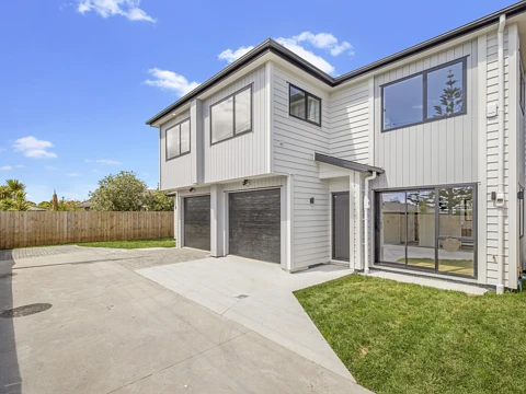 7D Westall Road, New Lynn, Waitakere City, Auckland