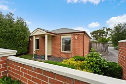 1/321 Rossiter Road, Koo Wee Rup
