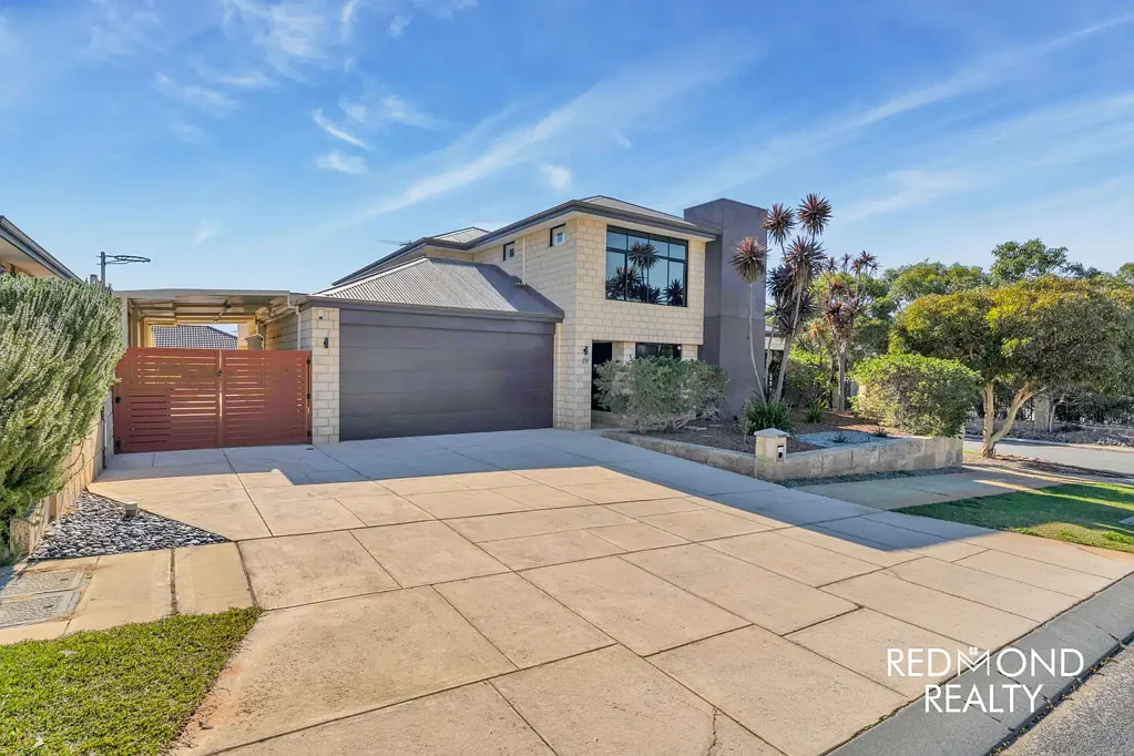 Burns Beach 4Zimmer PERFECT COASTAL BLEND FOR FAMILY LIVING;
PARKS, SCHOOL, BEACH, IT’S ALL HERE!