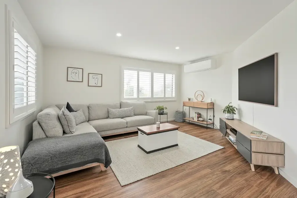 2/1 Apsley Court, Bicheno, TAS 7215