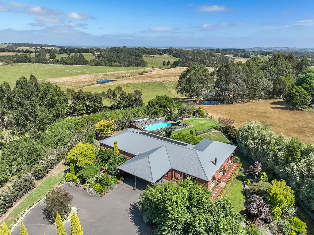 190 Forest Street South, Elliminyt, VIC 3250