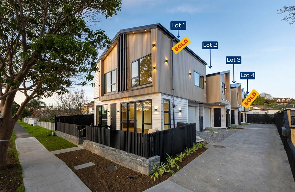 Bucklands Beach 4कमरा Brand-new Modern Home