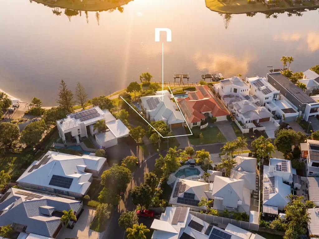 Parrearra 4غرفة نوم RARE TRUE NORTH WATERFRONT HOME IN LANDMARK POSITION