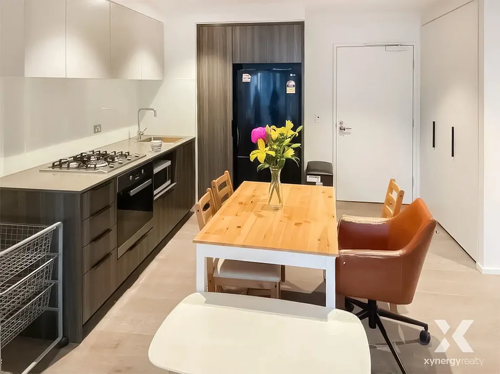 Stylish Fully Furnished 1-Bed, 1-Bath in Iconic 888 Collins