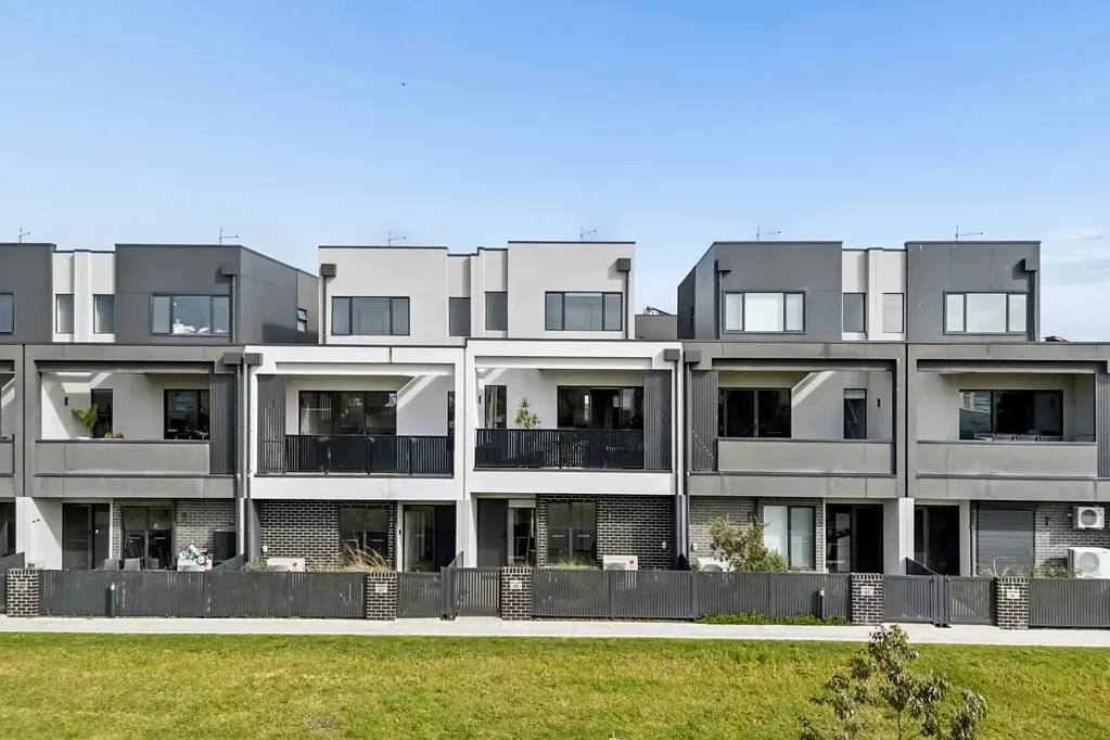 Keysborough 4બેડરૂમ A Spacious Family Haven in a Position You'll Love