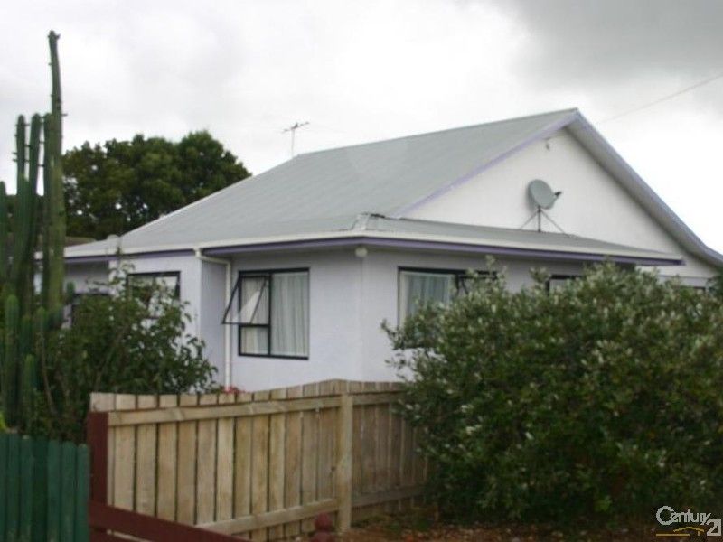 2 Te Moau Avenue, Parakai, Auckland - Rodney, 3 Schlafzimmer, 1 Badezimmer