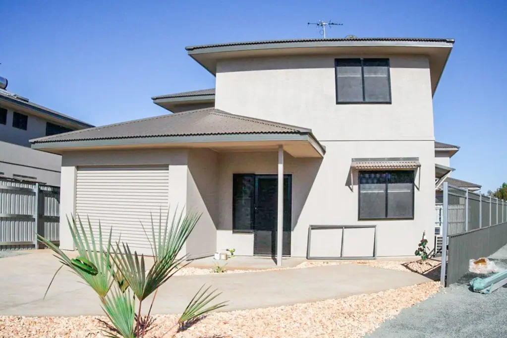 South Hedland 4Phòng ngủ 2011 Built 4x3 Double Story Family Home! NO STRATA FEES! $1,550 per week Lease!!!