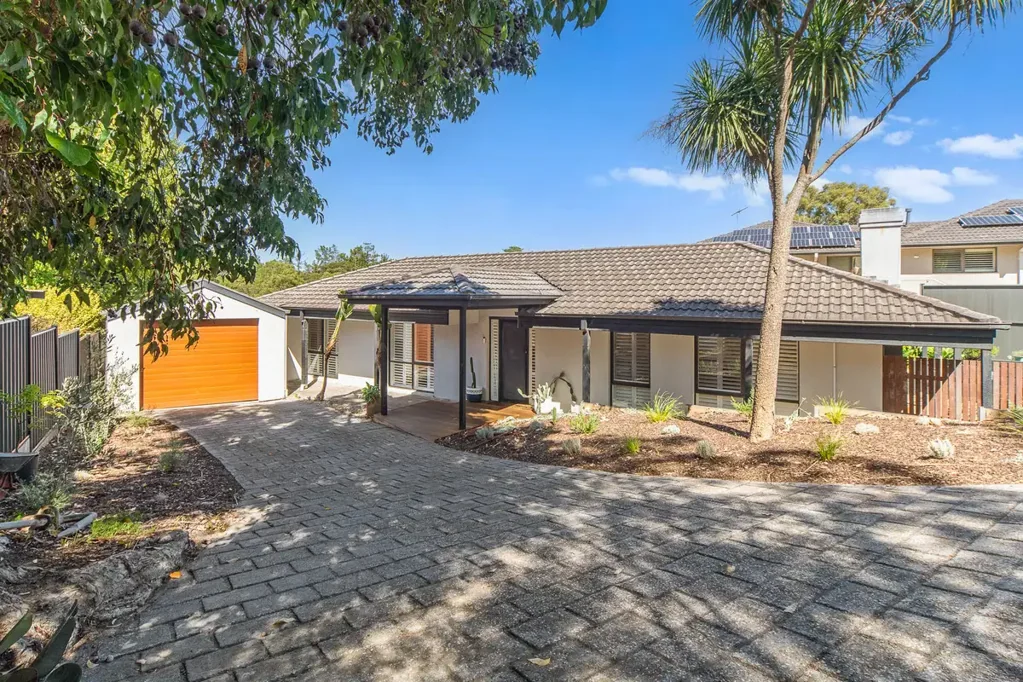 27 Casuarina Drive, Frankston South, VIC 3199
