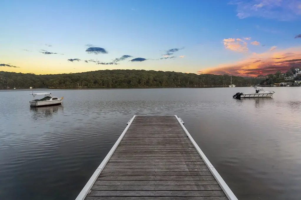 Caringbah South 4chambre Waterfront Sanctuary with Panoramic Views & Absolute Privacy