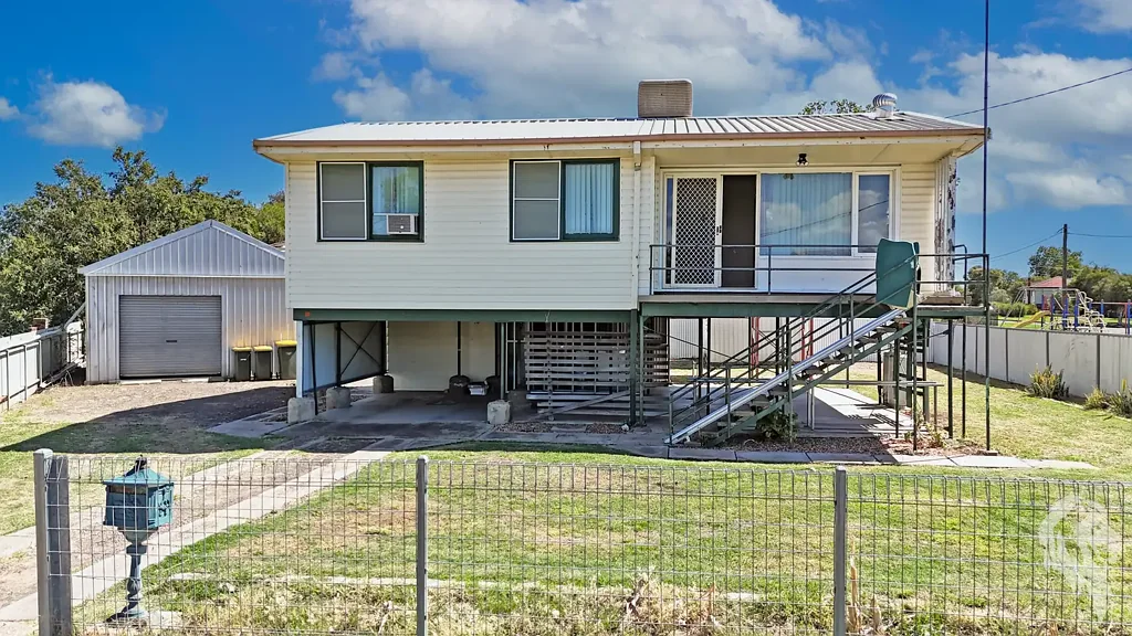 11 Blanche Peadon Drive, Narrabri, NSW 2390