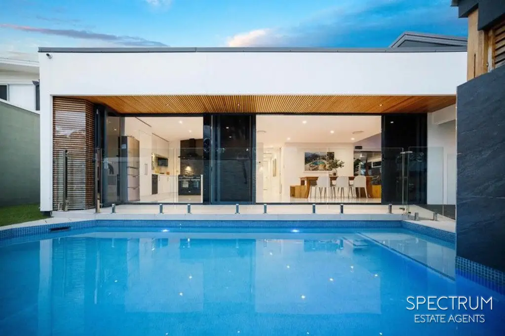 Prestigious Location - TSS Precinct