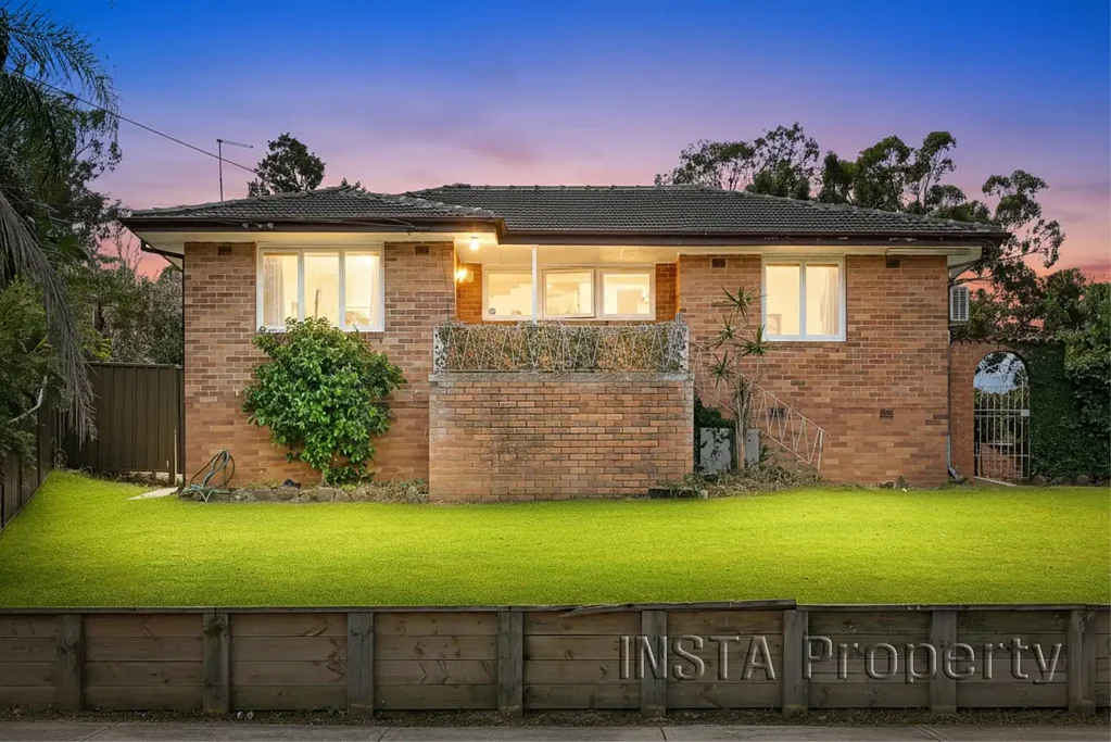 98 Sadleir Avenue, Sadleir, NSW 2168