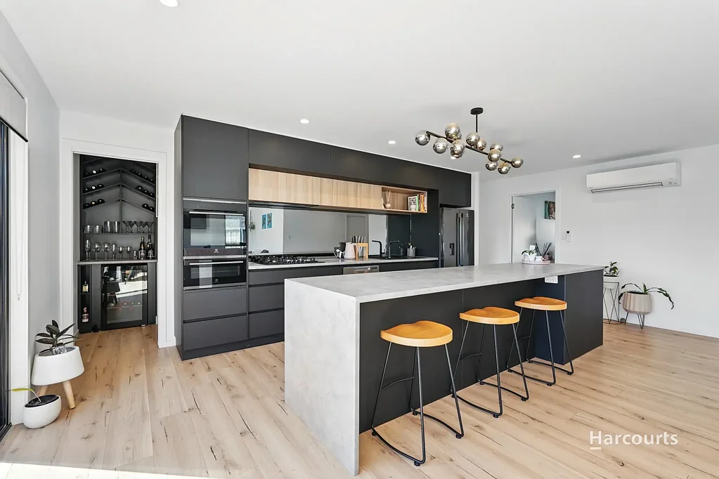 4 Vera Place, Rokeby, TAS 7019