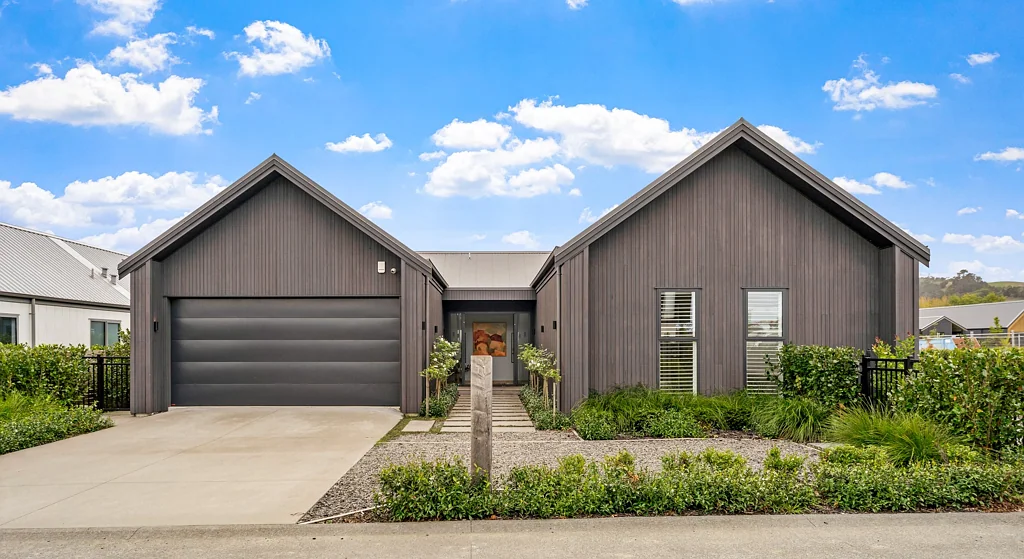 Matakana 4ਬੈੱਡਰੂਮ Contemporary Comfort and Village Convenience