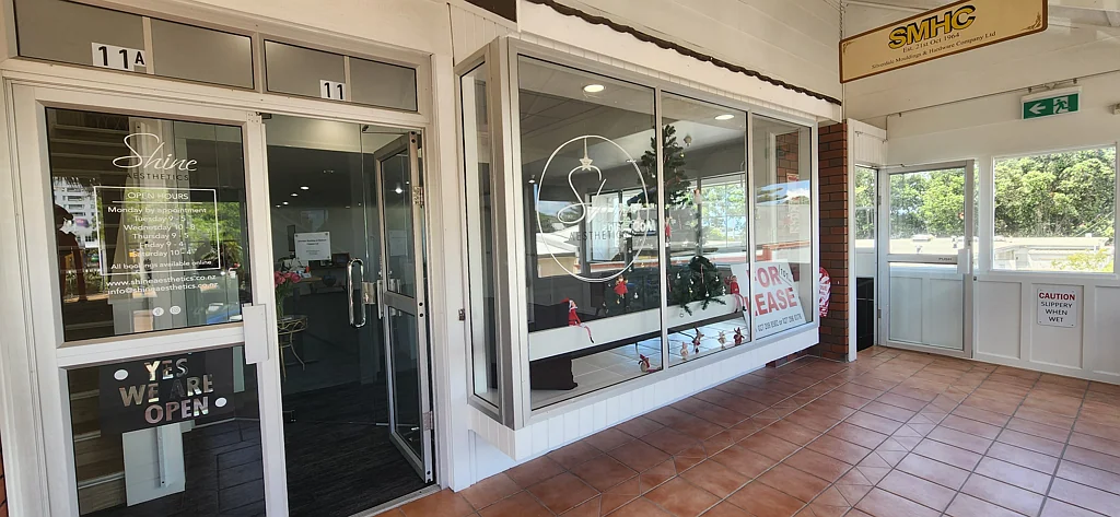 Orewa Modern first floor office - Orewa