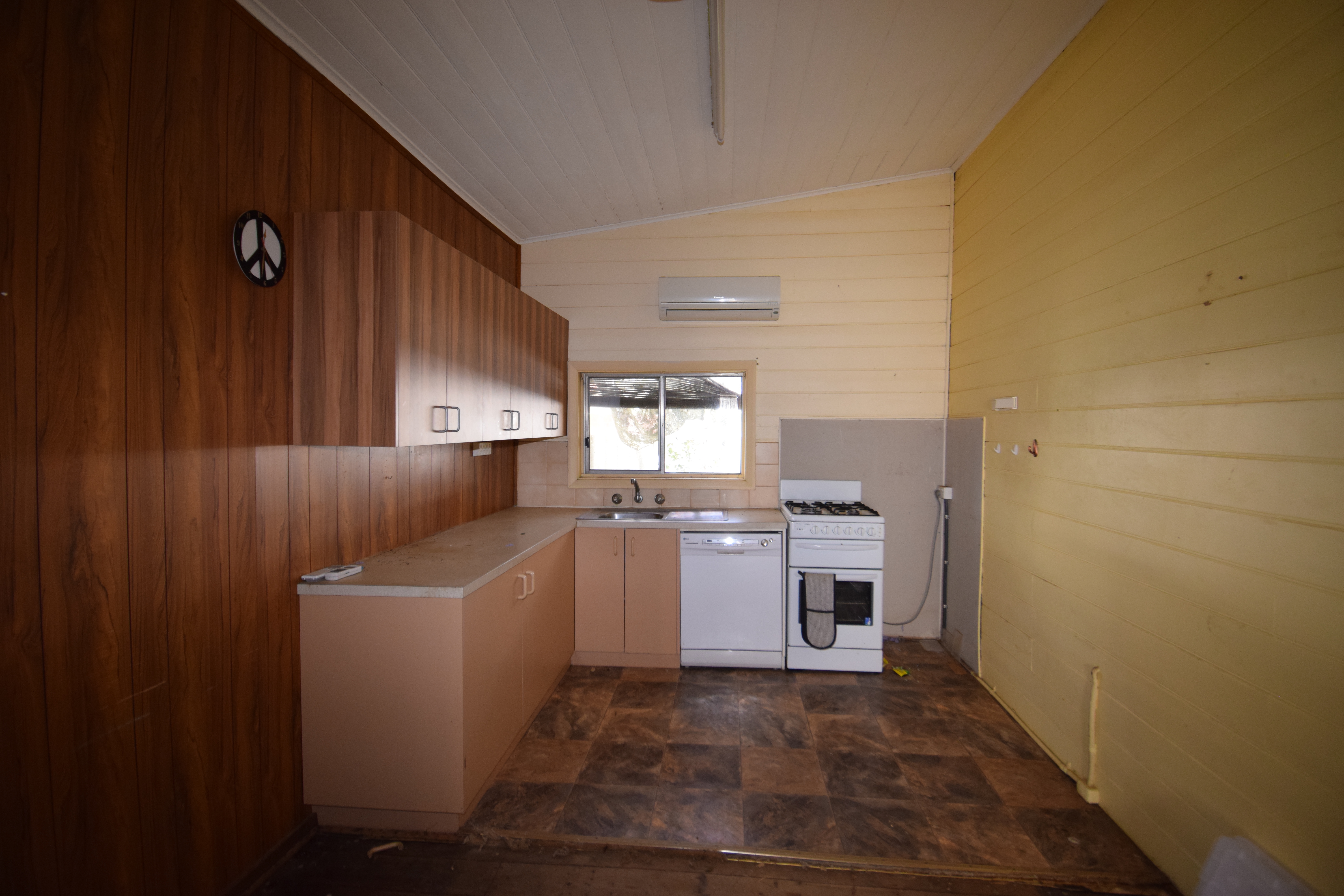 4 VICTORIA ST, MOOROOPNA VIC 3629, 0 chambres, 0 salles de bain, House