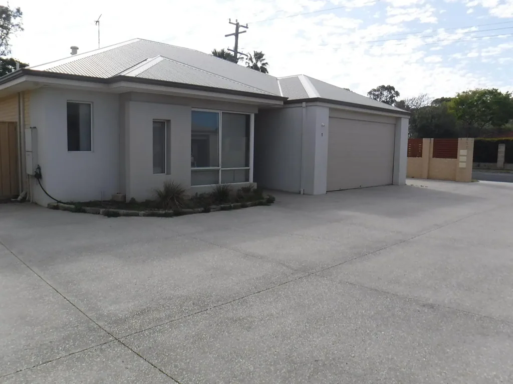1/55 Beach Road, South Bunbury, WA 6230