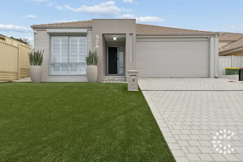 Hamilton Hill 4Zimmer Immaculate, Private & Ready to Enjoy
