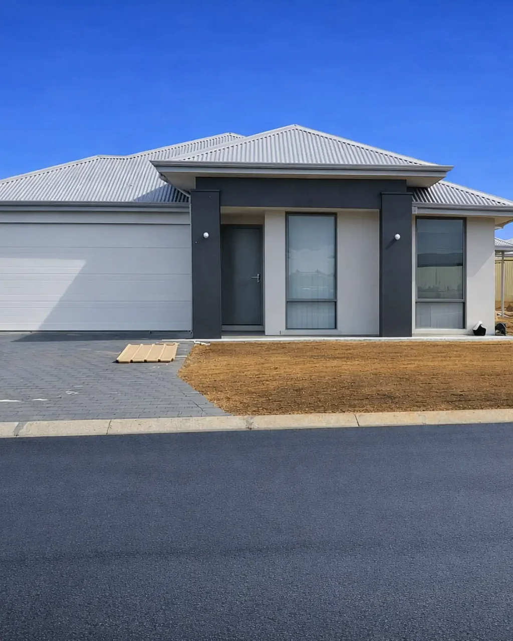 BRAND NEW 4X2 WITH ELEGANT FINISHES