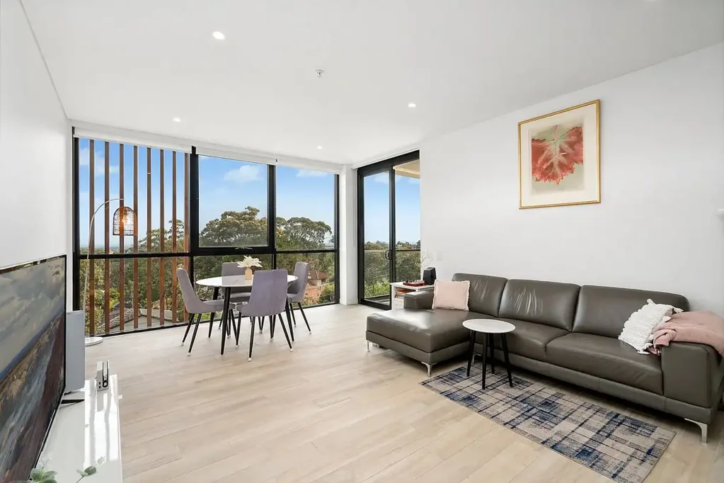 Panoramic Views, Exceptional Privacy and Refined Village Living