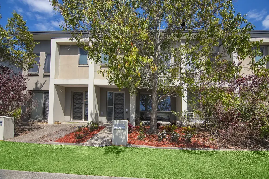 2/15 Collingrove Circuit, Pimpama, QLD 4209
