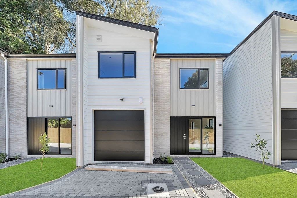 Clendon Park 4ਬੈੱਡਰੂਮ Brand New Standalone Family Homes Beside the Park