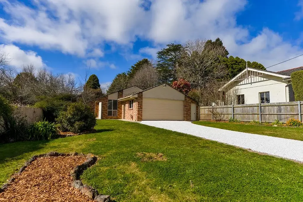 Bundanoon 4 Bedroom Level, low maintenance living